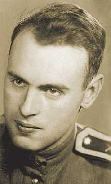 krepko-derzhal-za-volosi-tknul-golovku-v-gubi-zastavil-sosat-porno-telki-krasotok